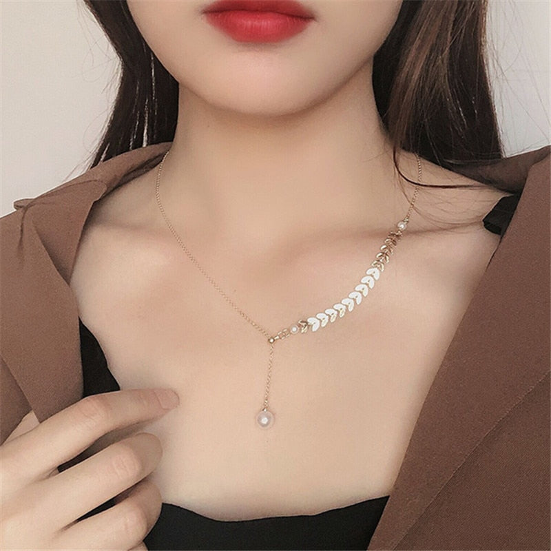 women geometry necklace, pearl asymmetry of fashionable, metal, aureate bowknot, collarbone chain necklace fashion